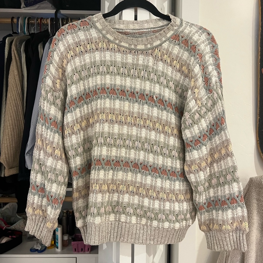 VINTAGE UNBRANDED SWEATER